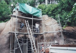 Reno-monument04